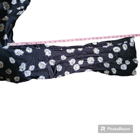 Volcom Daisy Covered Strappy Jumpsuit  - S - Picture 10 of 13